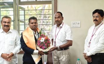 दौंडचा अभिमान! डॉ. बबन माने यांना वाणिज्य विषयात पीएच.डी.