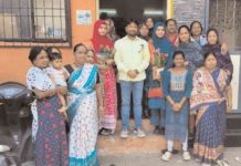 फळ विक्रेत्याच्या लेकीची गगनभरारी! काशीवाडीच्या आलिया शेखची पोलीस दलात निवड