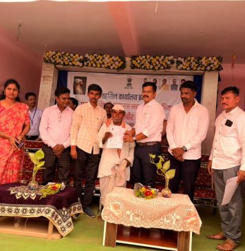 आवळगाव व पिंपळगाव येथे ‘महाराजस्व समाधान शिबीर’ उत्साहात; ५२६ लाभार्थ्यांना शासकीय दाखल्यांचे वाटप