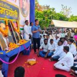 सामाजिक परिवर्तन प्रतिष्ठान महाराष्ट्र राज्य यांच्या माध्यमातून चकलांब्यात एकता, श्रद्धा आणि उत्साहात फुले–आंबेडकर जयंती साजरी