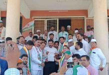 निफाडमध्ये युवक काँग्रेसचा ट्रॅक्टर मोर्चा भारत-अमेरिका व्यापार कराराला विरोध