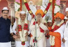 बेलेश्वर संस्थानात भक्तिरंगाची उधळण: ईश्वरबाबा भारती जन्मोत्सवात भाविकांची प्रचंड गर्दी