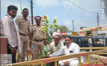 जागतिक पर्यावरण दिनानिमित्त वटवृक्षाची लागवड