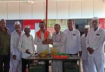माणुसकीचा झरा जपणाऱ्या वसंत कापसे यांचा “जीवन आरोग्य दूत” पुरस्काराने गौरव