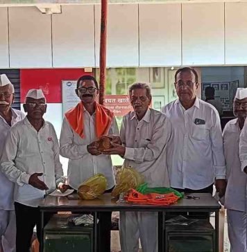 माणुसकीचा झरा जपणाऱ्या वसंत कापसे यांचा “जीवन आरोग्य दूत” पुरस्काराने गौरव