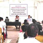 शेतकऱ्यांचे रस्त्याचे प्रश्न तातडीने सोडवा, सौहार्दाने वागा