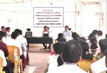 शेतकऱ्यांचे रस्त्याचे प्रश्न तातडीने सोडवा, सौहार्दाने वागा