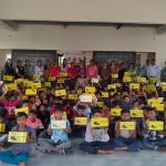 महात्मा जोतिबा फुले हायस्कूलमध्ये लीनेस क्लब, शिरपूर यांच्या वतीने विद्यार्थ्यांना शूज वाटप
