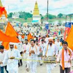 आदर्शगाव वंजारवाडीचा अनोखा उपक्रम! हरिपाठातील बालकांसह ग्रामस्थांना सरपंच वैजिनाथ नाना तांदळे यांच्याकडून निशुल्क पंढरपूर वारी!!!!
