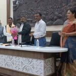 सिन्नर नगरपरिषदेत महाराष्ट्र राज्य सफाई कर्मचारी आयोगाच्या उपाध्यक्षांची आढावा बैठक; सफाई कर्मचाऱ्यांच्या समस्यांवर सविस्तर चर्चा