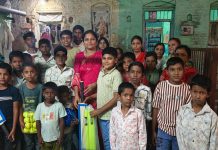 मोबाईलपासूनमैदानाकडे… नगरसेविकास्वातीनिलेशसावंतयांचाप्रेरणादायीउपक्रम; मुलांनाक्रीडासाहित्याचेवाटप