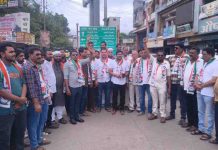 शेख मुजीब यांच्या नेतृत्वात राष्ट्रवादीचे बीड शहरात निषेध आंदोलन