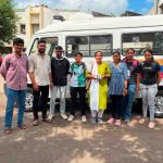 शाळांबाहेर मिनी मोबाईल विक्रीचे रॅकेट उघड; दामिनी पथकाची कारवाई