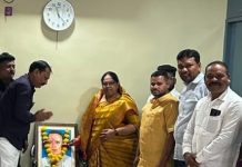 अण्णाभाऊ साठे जयंतीनिमित्त वाळूज ग्रामपंचायत कार्यालयात अभिवादन कार्यक्रम उत्साहात